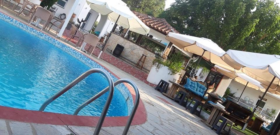 Aquarius Hotel Fourka Luaran gambar