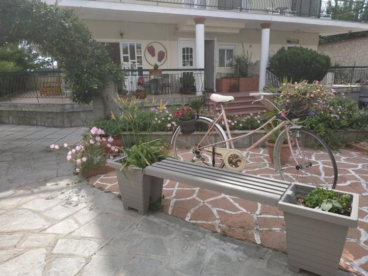 Aquarius Hotel Fourka Luaran gambar