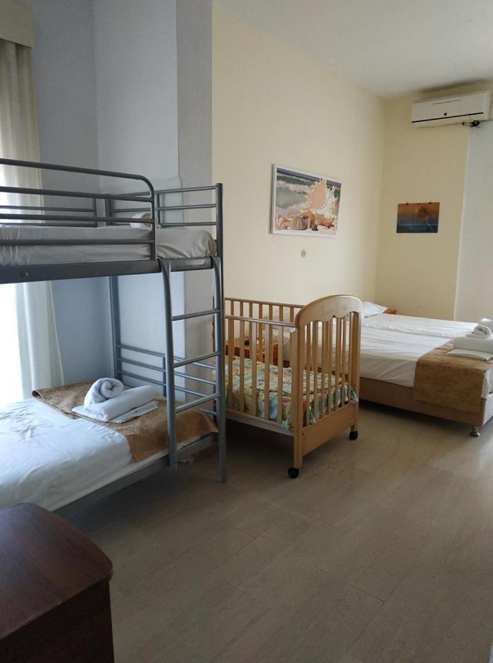 Aquarius Hotel Fourka Luaran gambar